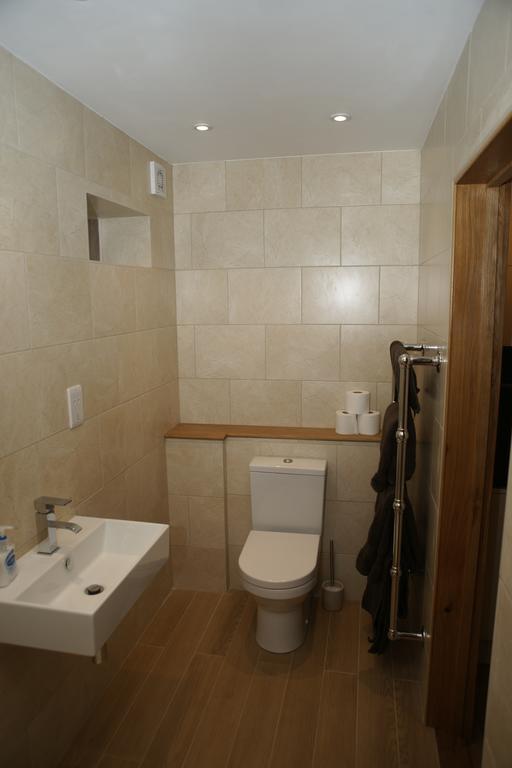 The Elms Annex Apartment Cottered Bagian luar foto